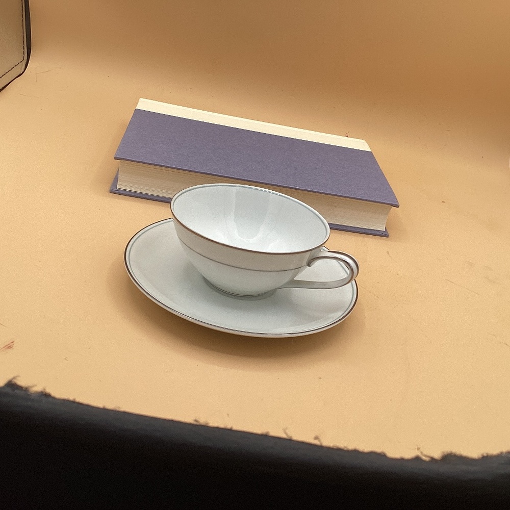 Noritaki cups and saucers set of 4